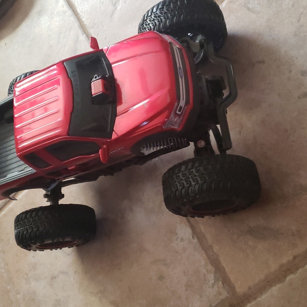 4 wheel drive F150 New Bright Toy